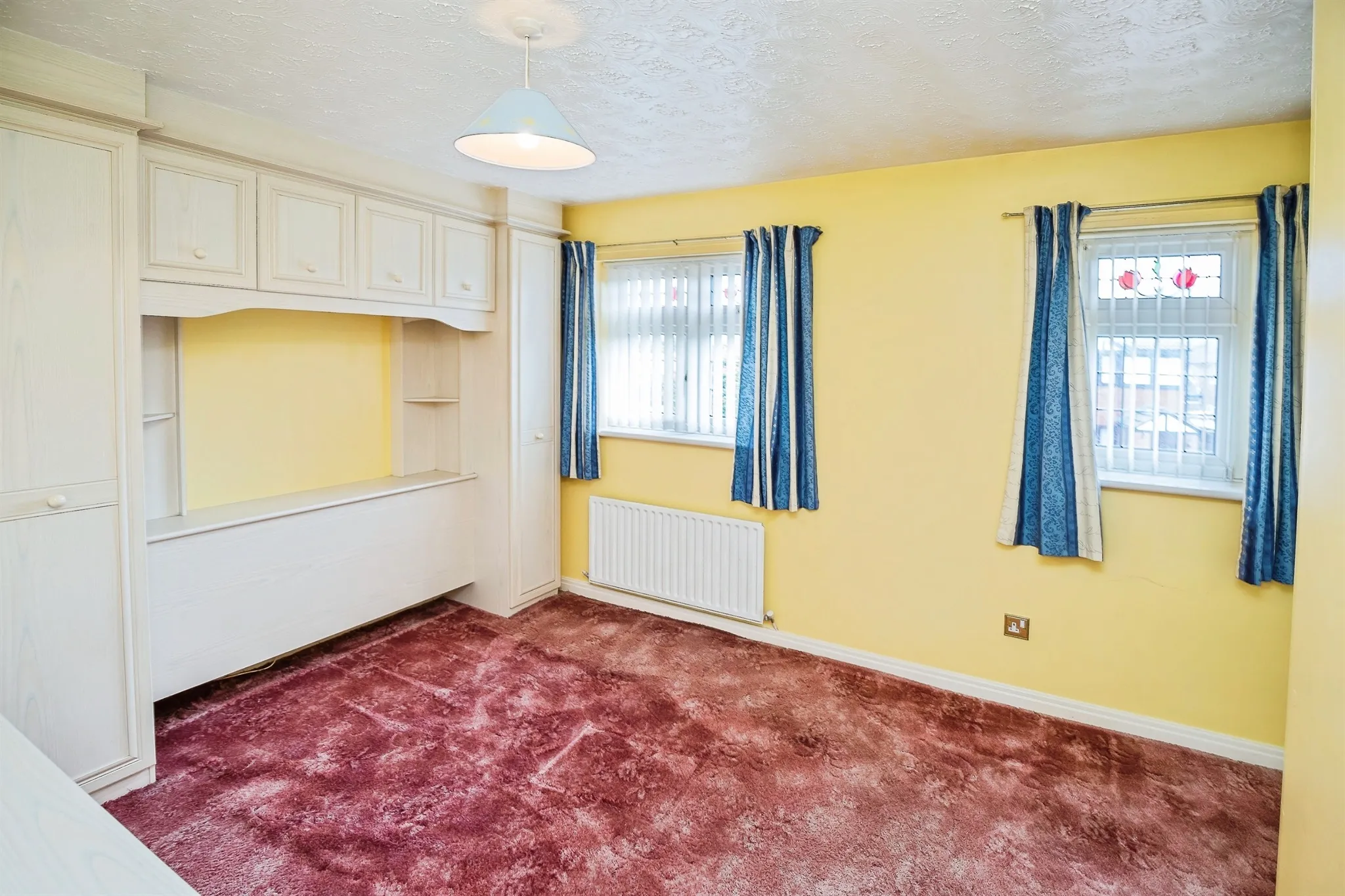 3 bed Link Detached House