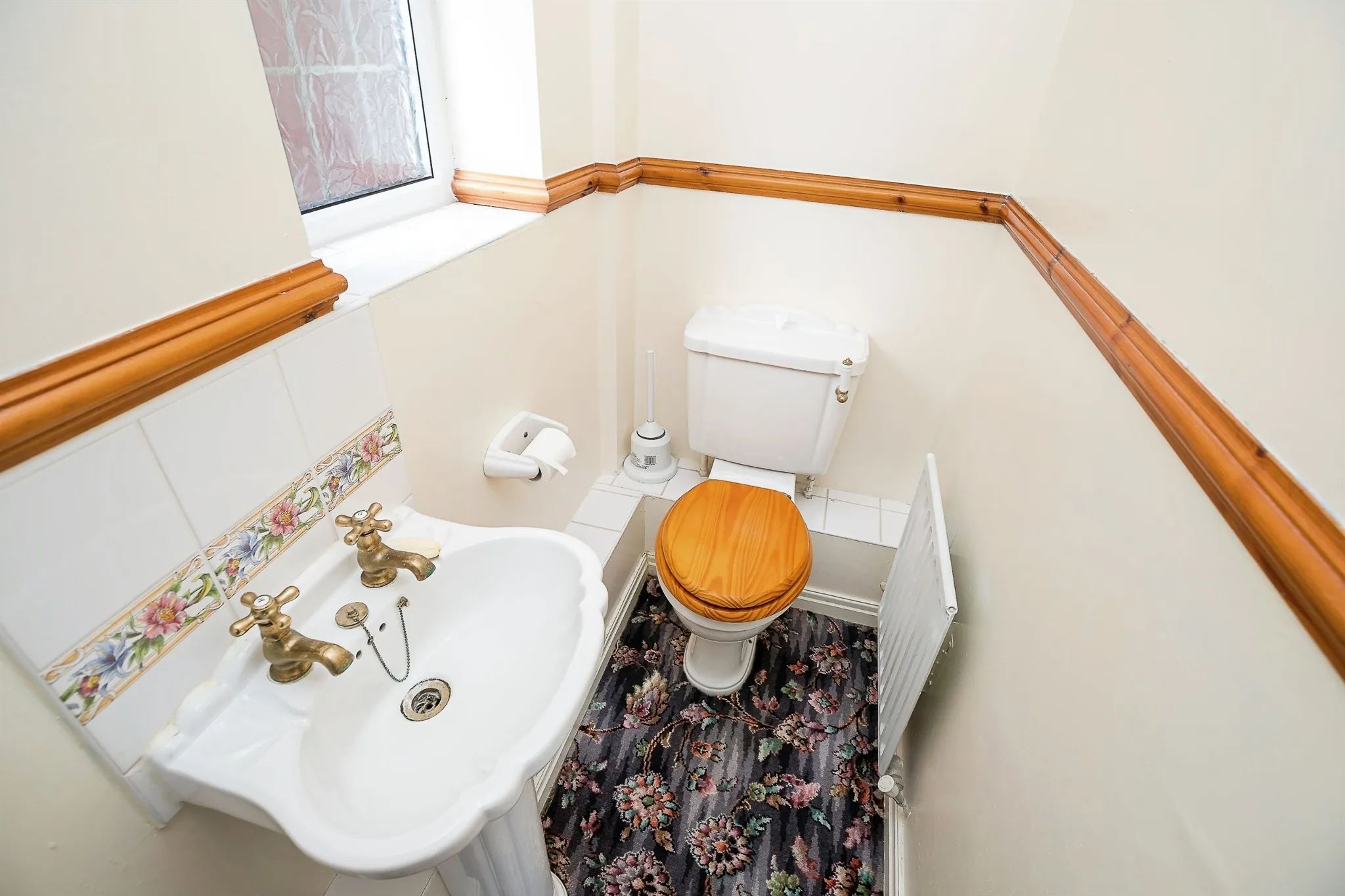 3 bed Link Detached House