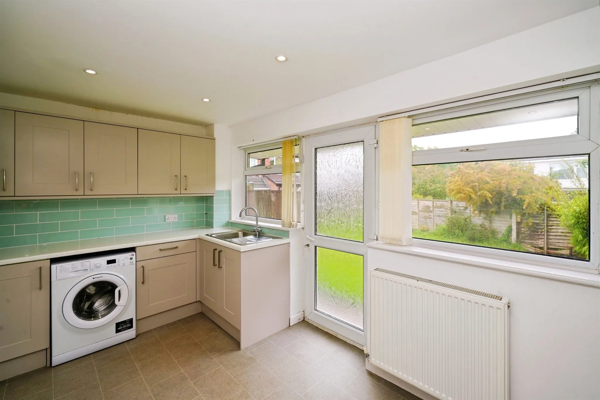 3 bed Semi-Detached