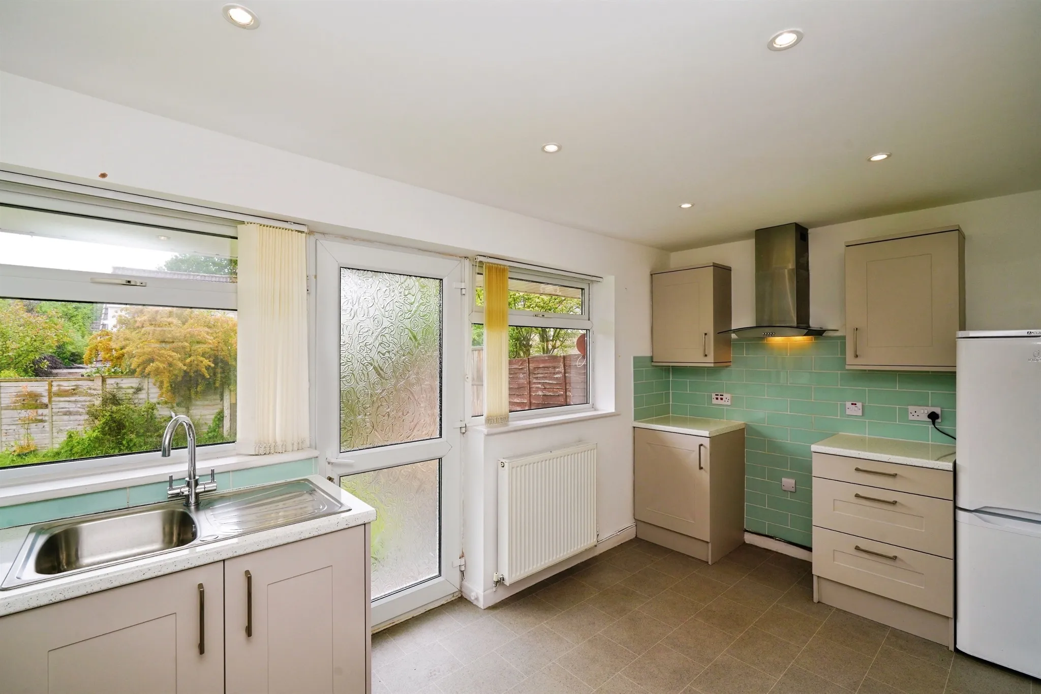 3 bed Semi-Detached