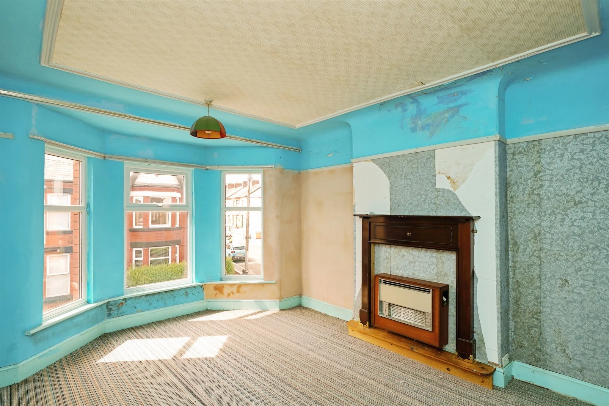 3 bed Semi-Detached