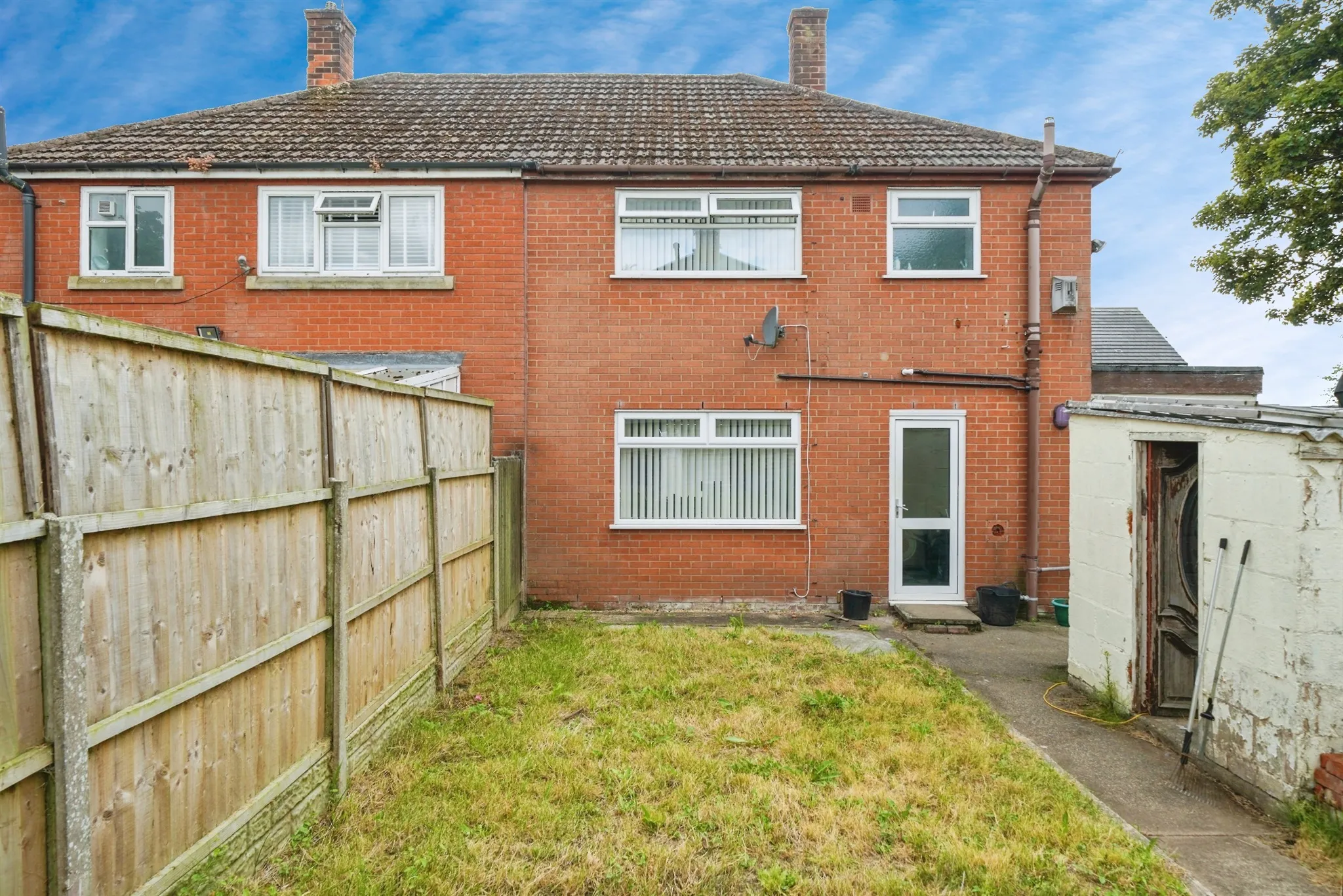 2 bed Semi-Detached