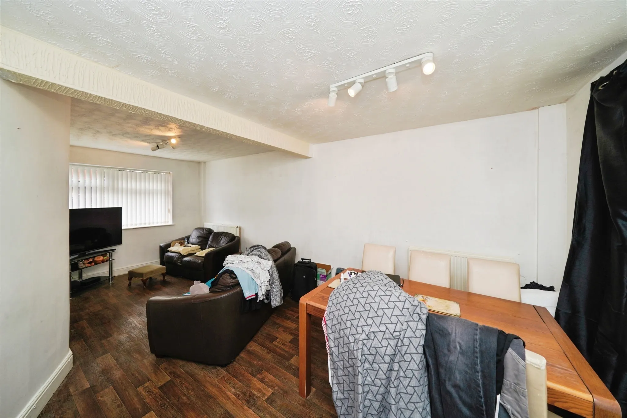 2 bed Semi-Detached