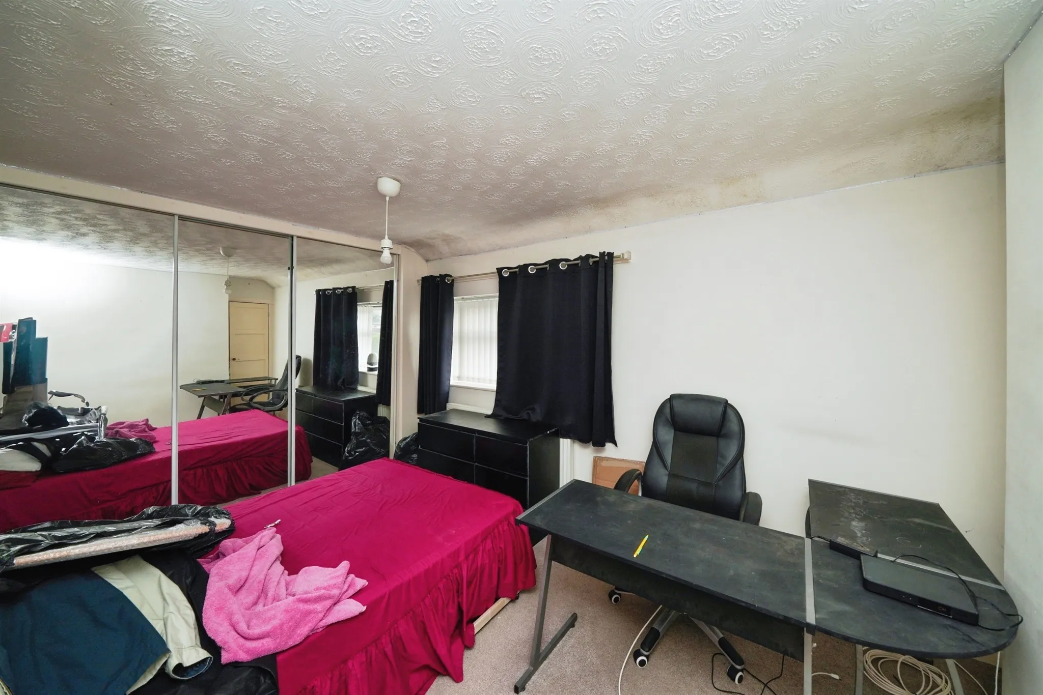 2 bed Semi-Detached