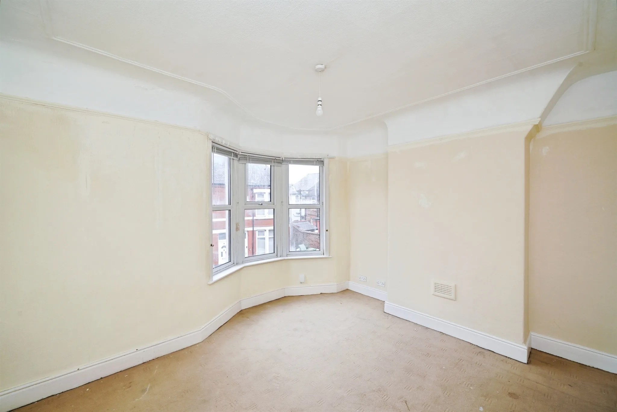 2 bed Terraced