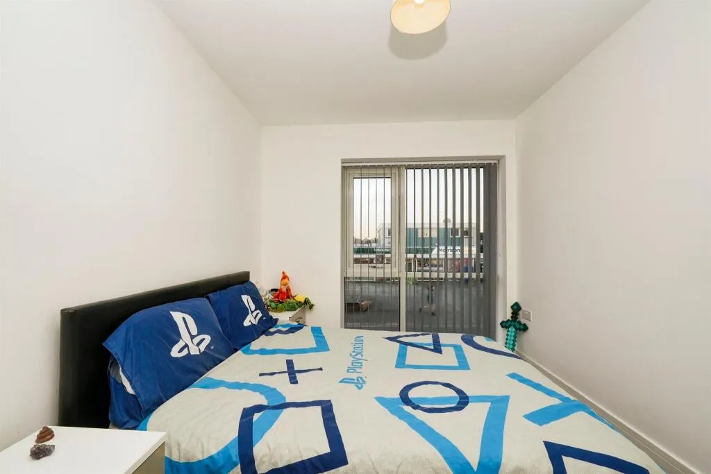 3 bed Terraced