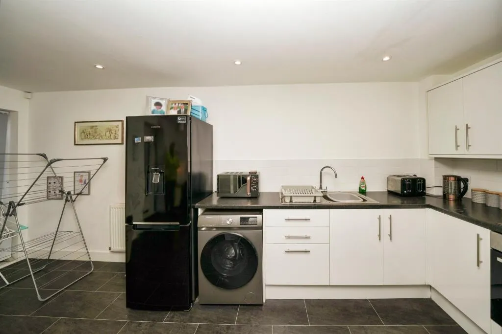 3 bed Terraced