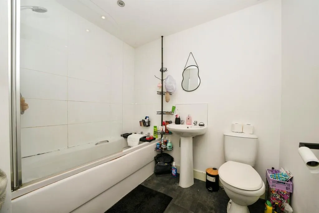 3 bed Terraced