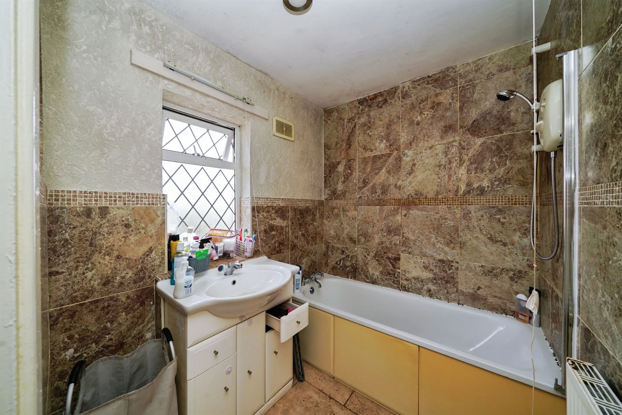 3 bed Terraced