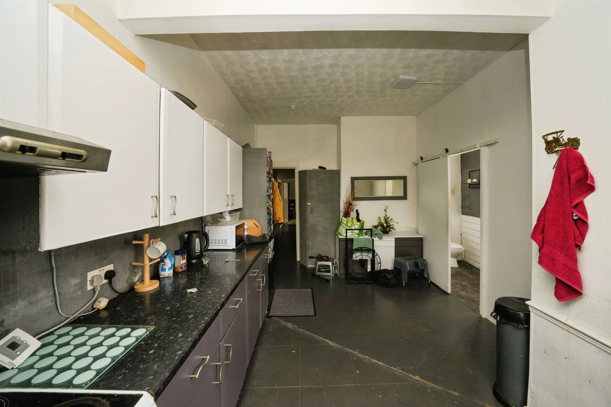 4 bed End of Terrace