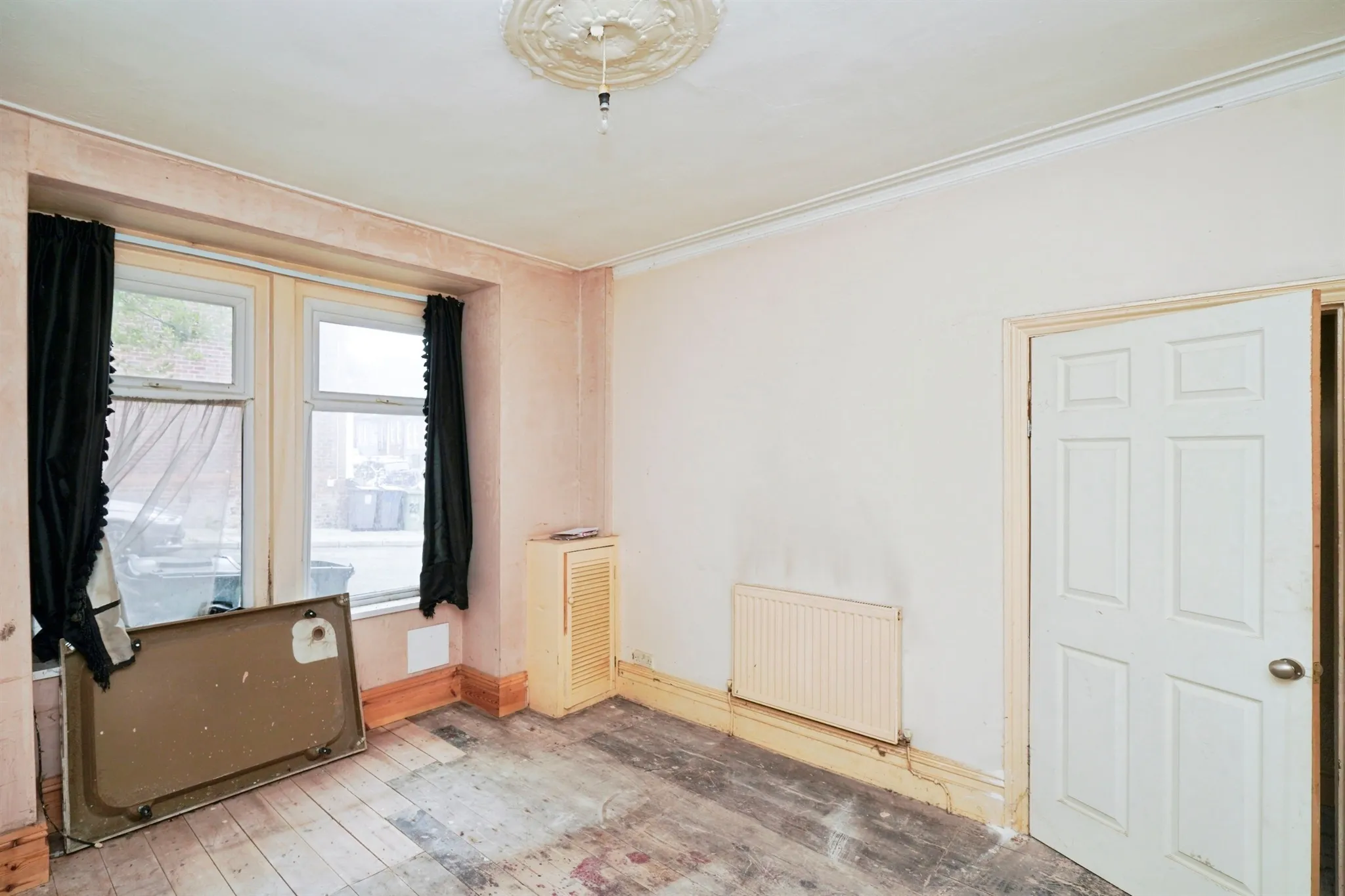 2 bed Semi-Detached