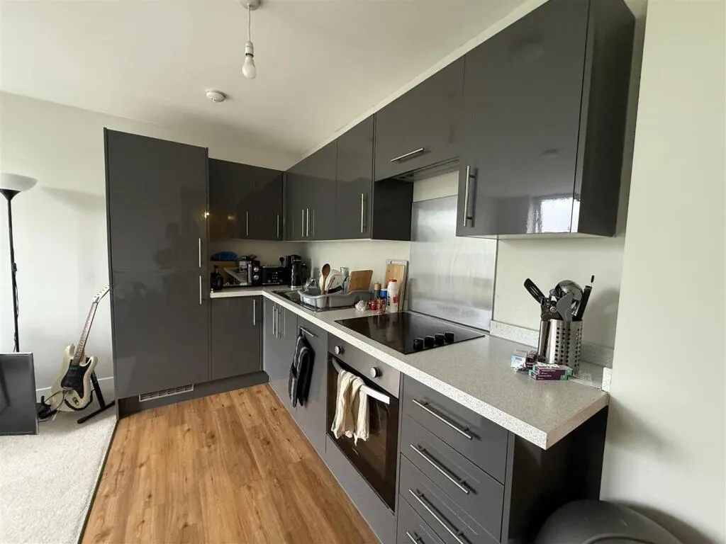 1 bed Apartment