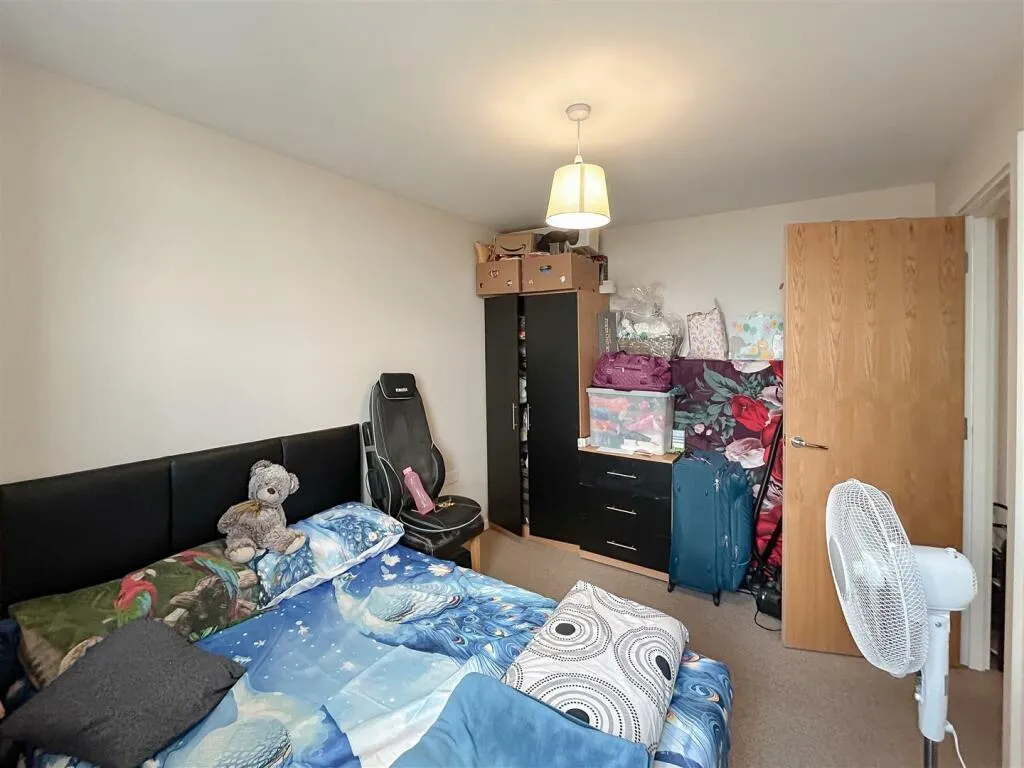 1 bed Apartment