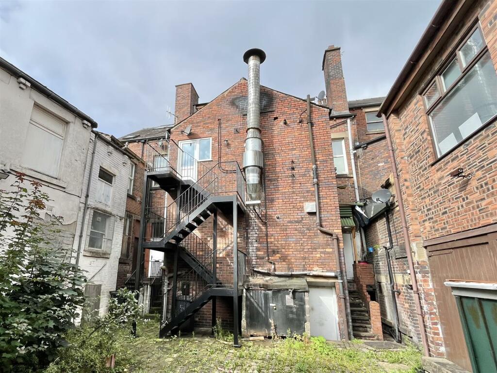 3 bed Apartment