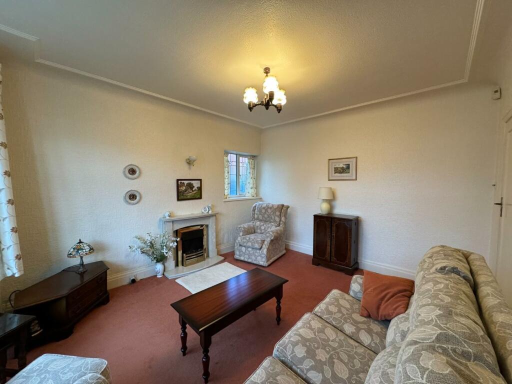 4 bed Semi-Detached