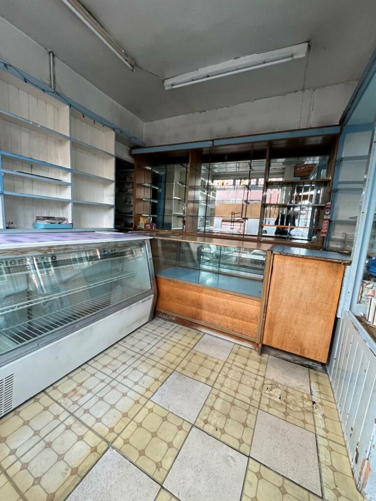 3 bed End of Terrace