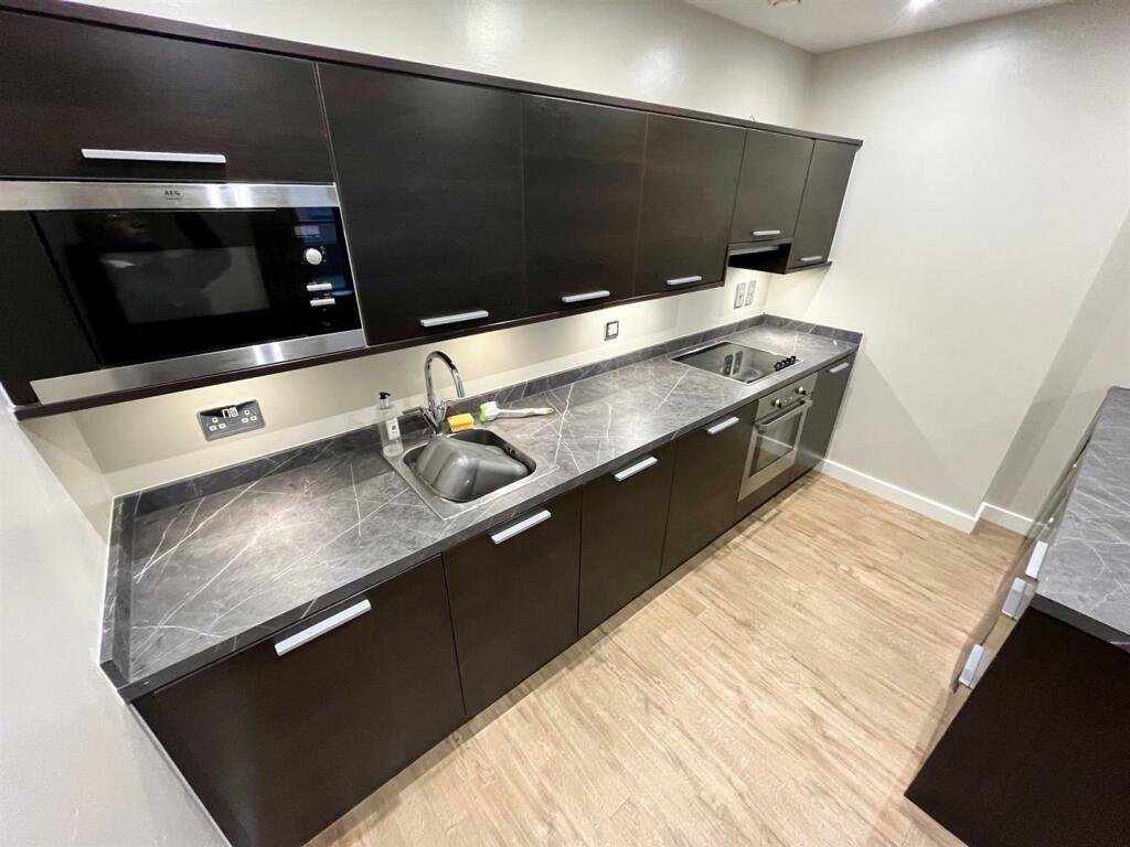 2 bed Apartment