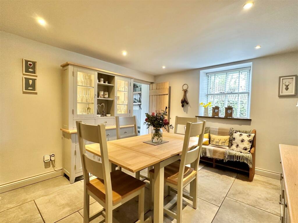 2 bed Character Property