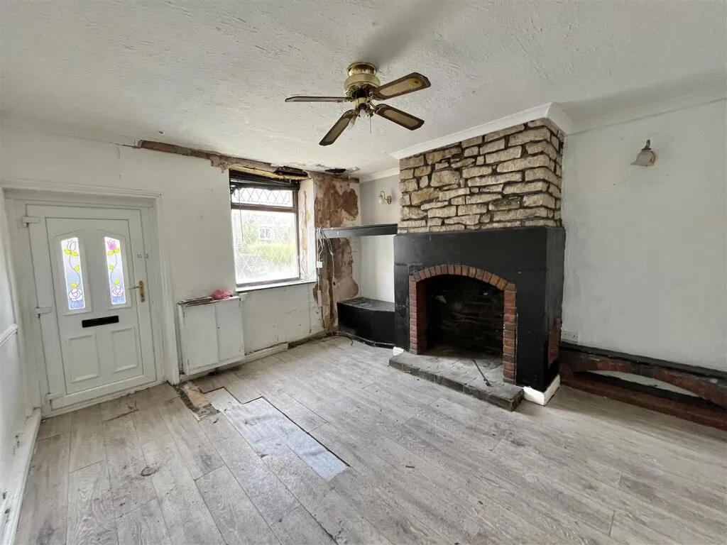 2 bed Terraced