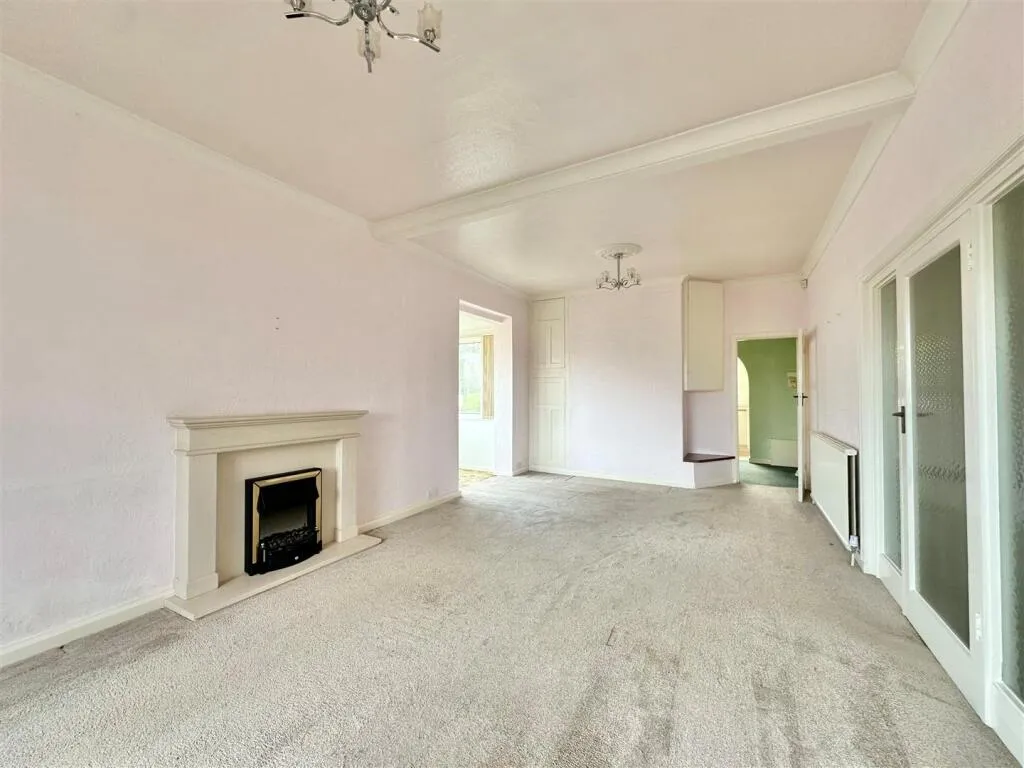 3 bed Detached Bungalow