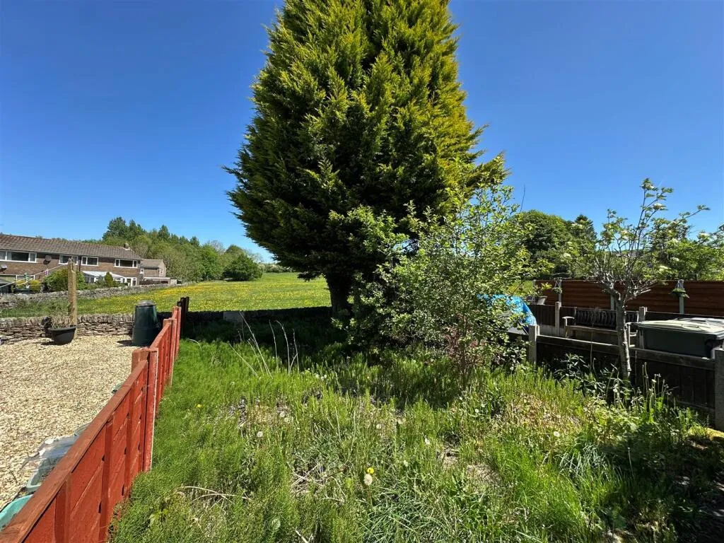 2 bed End of Terrace