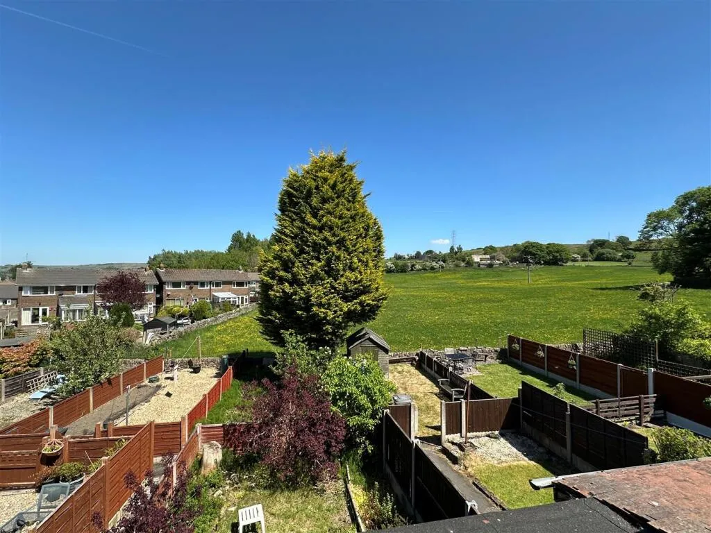 2 bed End of Terrace