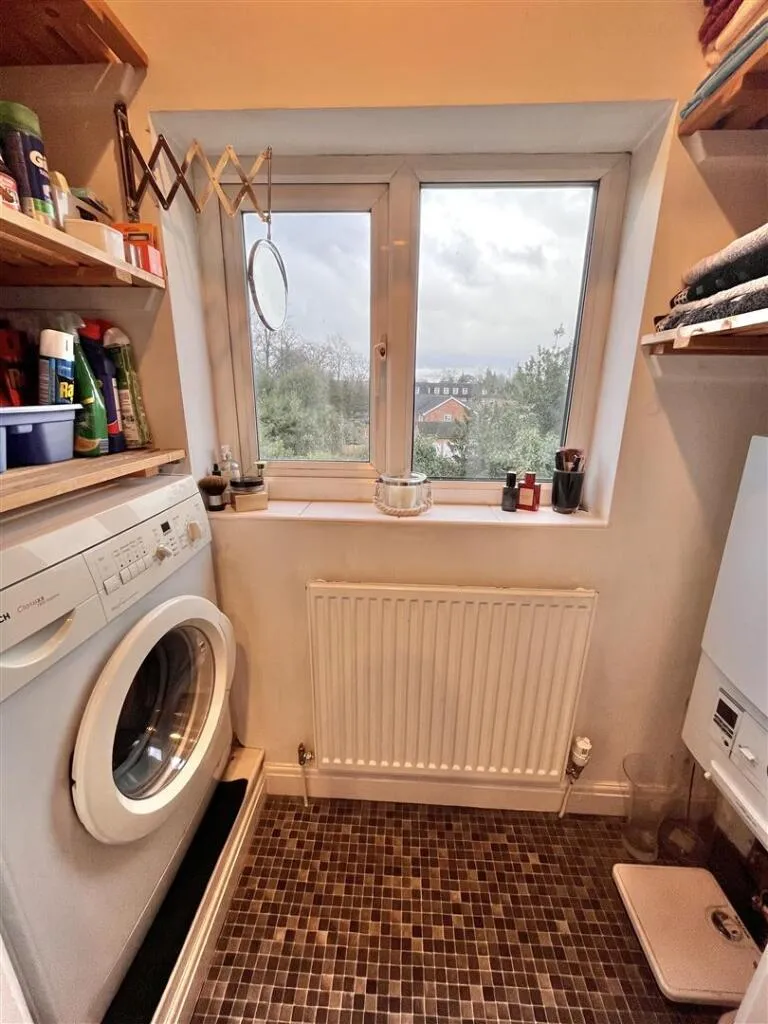 2 bed Apartment