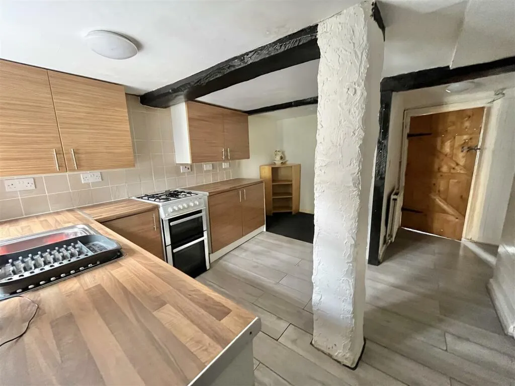 2 bed Terraced