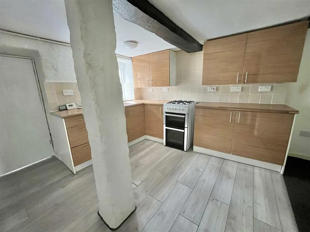 2 bed Terraced
