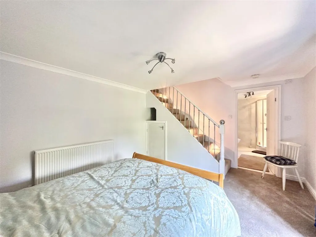 2 bed Detached Bungalow