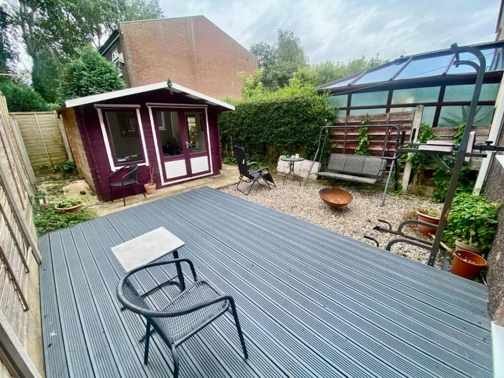 3 bed Terraced