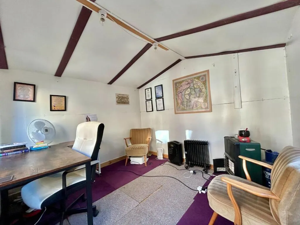3 bed Terraced