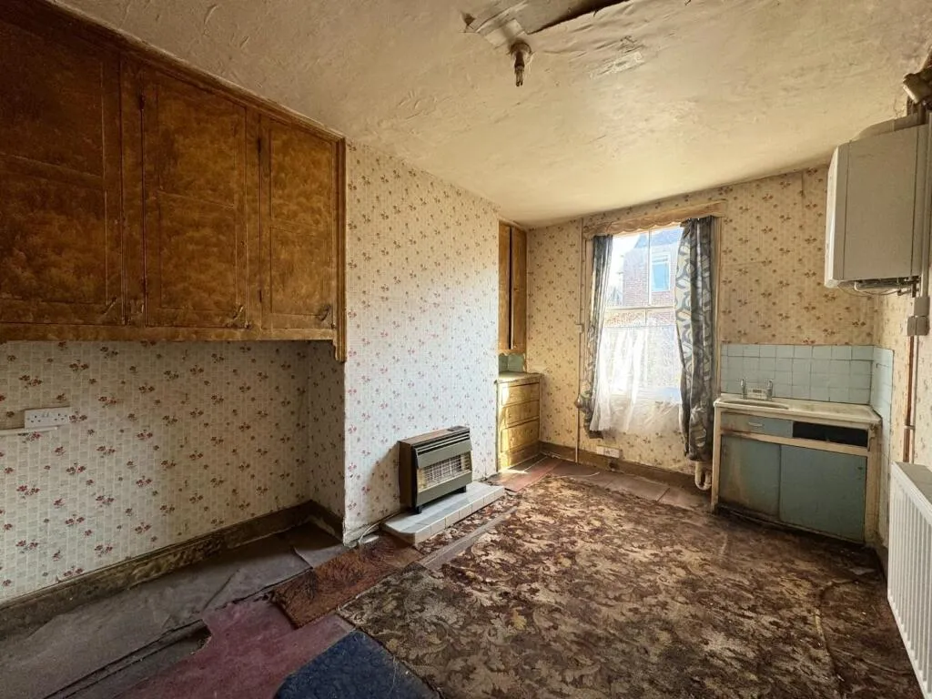 3 bed Terraced