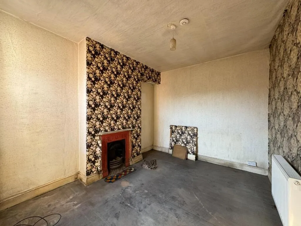 3 bed Terraced