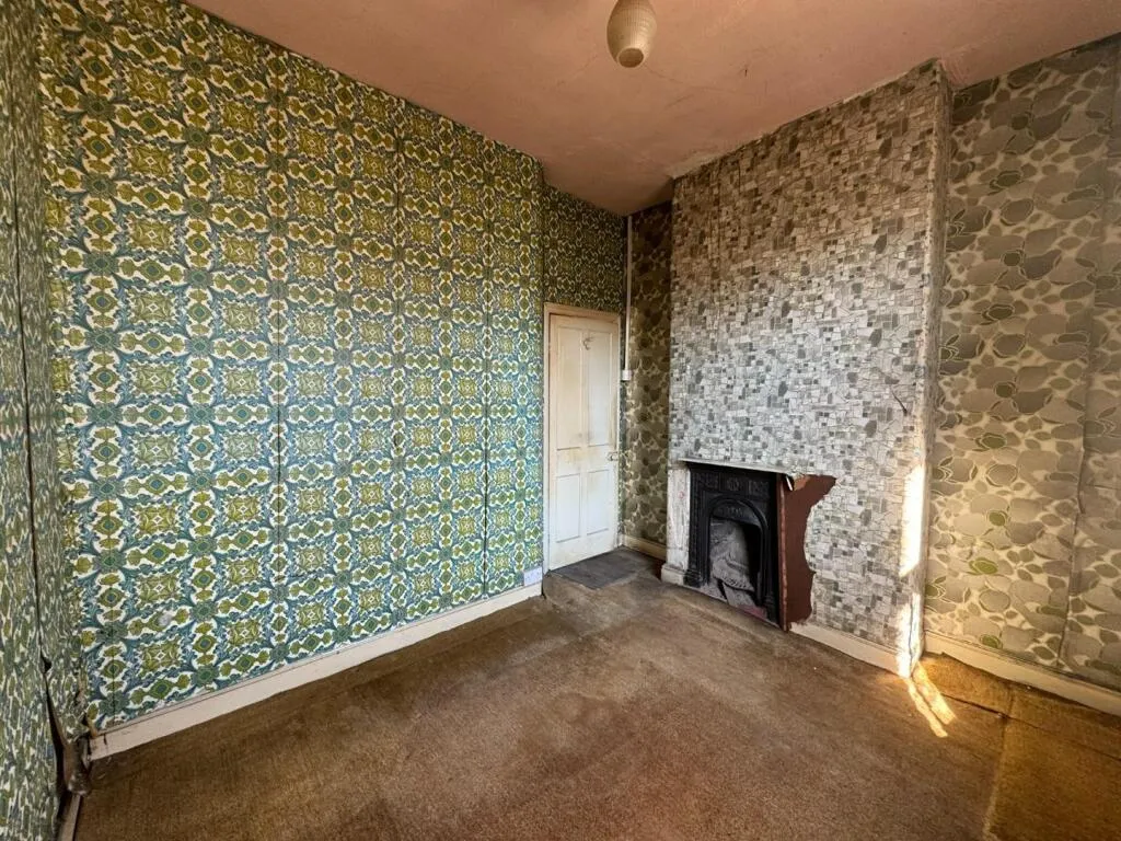 3 bed Terraced