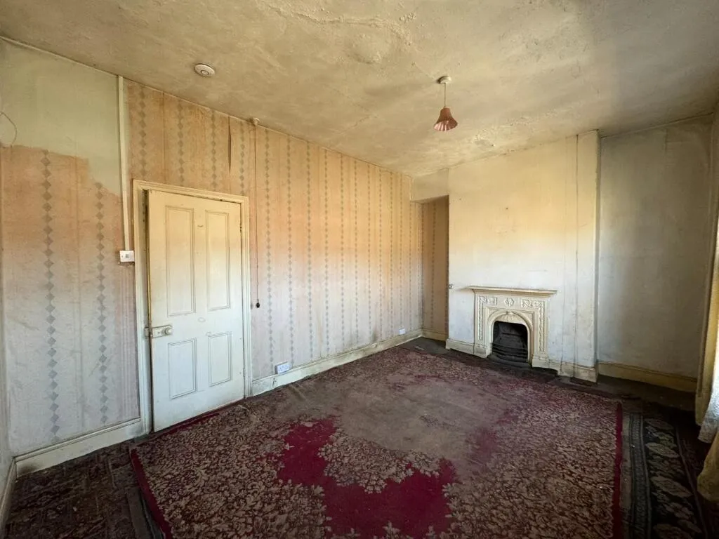 3 bed Terraced