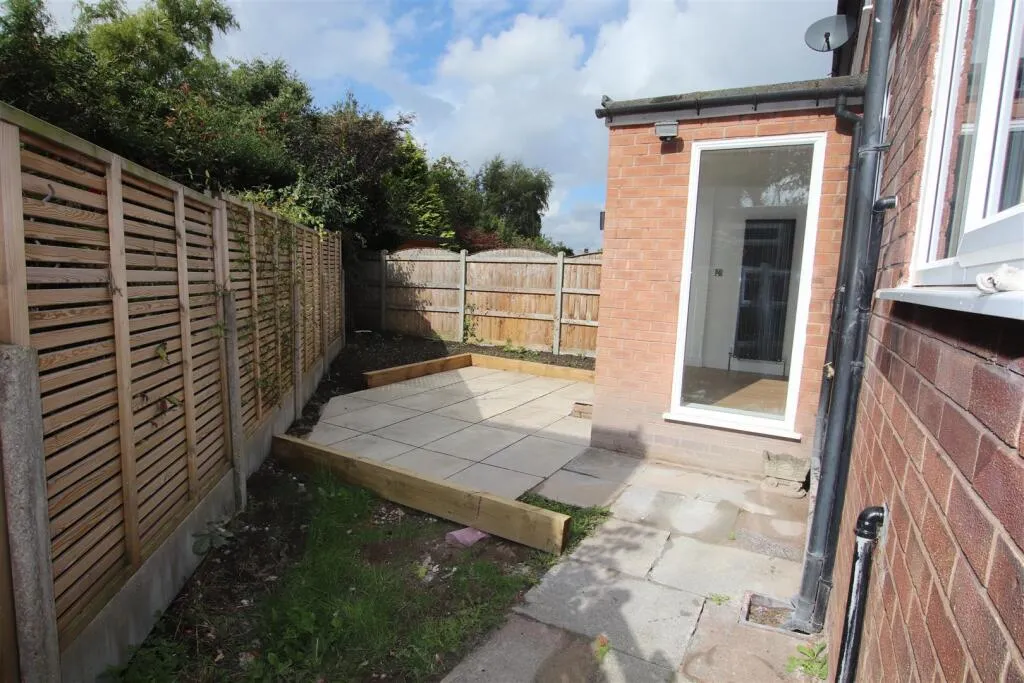 3 bed Semi-Detached
