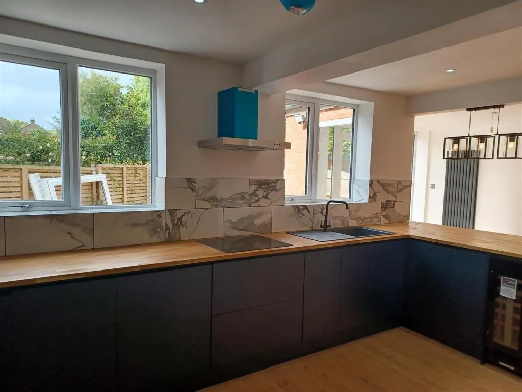 3 bed Semi-Detached