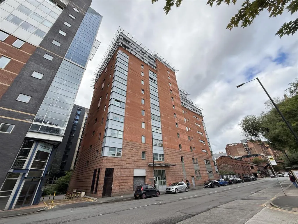 2 bed Apartment
