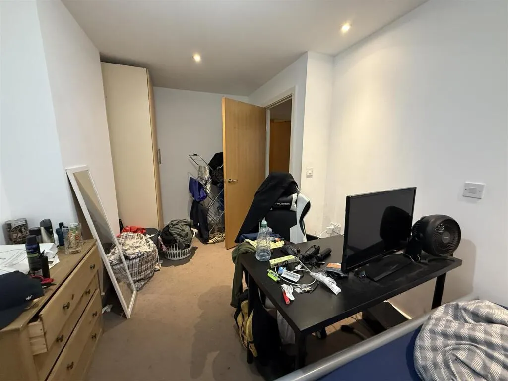 2 bed Apartment