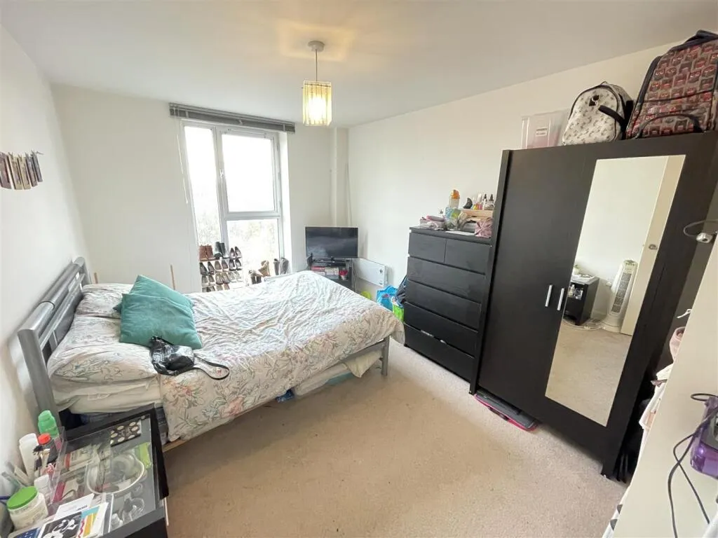 1 bed Apartment