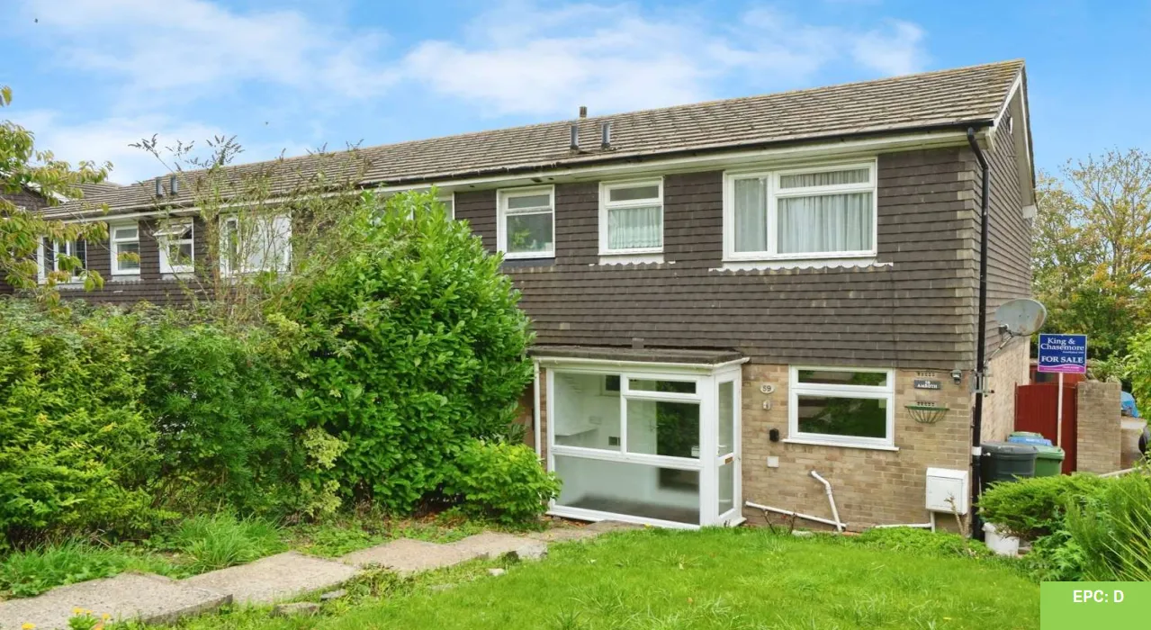 3 bed End of Terrace