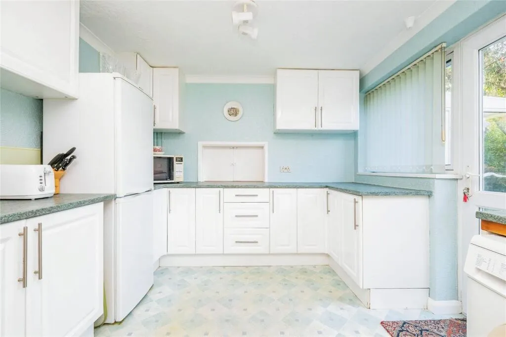 3 bed Detached Bungalow