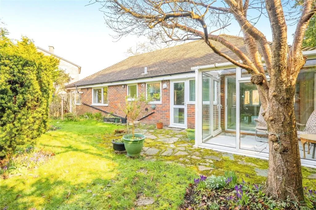 3 bed Detached Bungalow