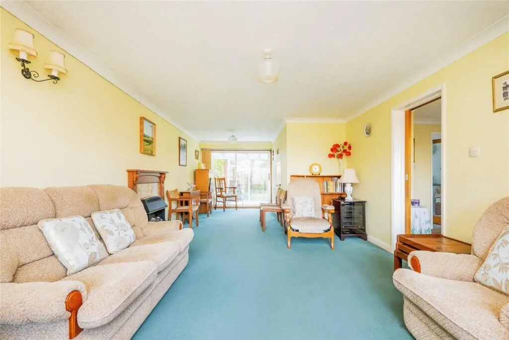 3 bed Detached Bungalow