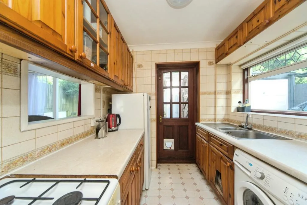 3 bed Semi-Detached