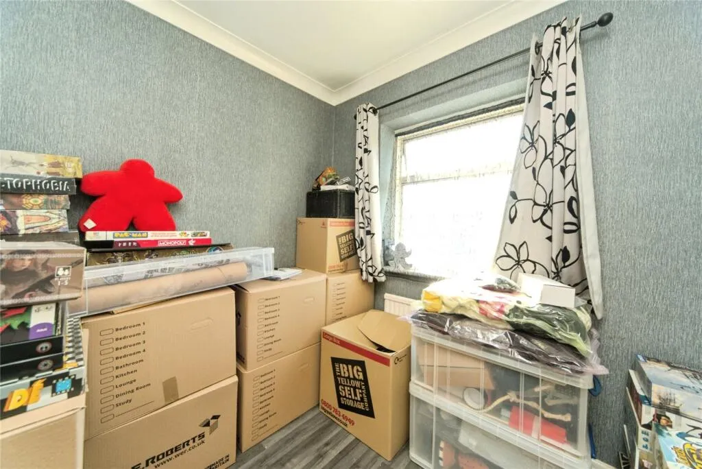 3 bed Semi-Detached