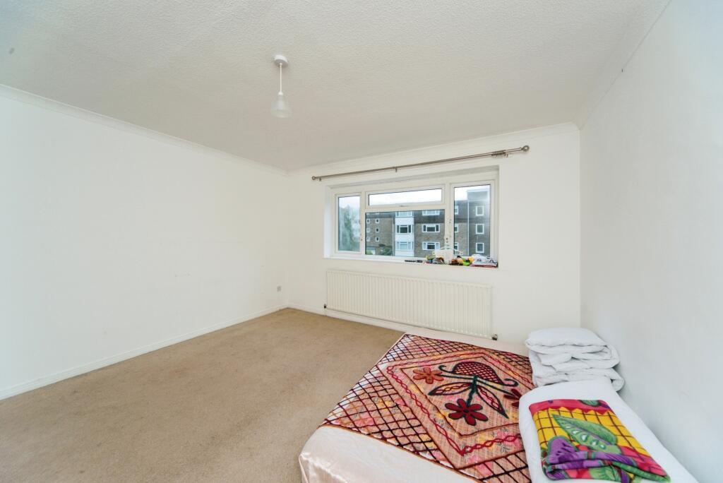 2 bed Apartment