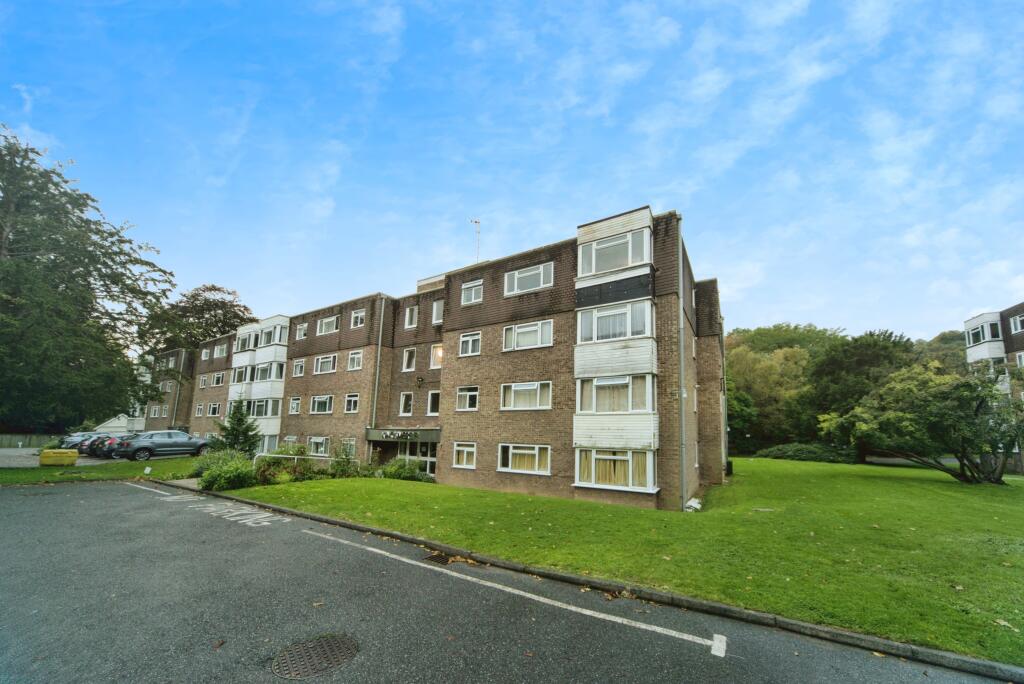 2 bed Apartment