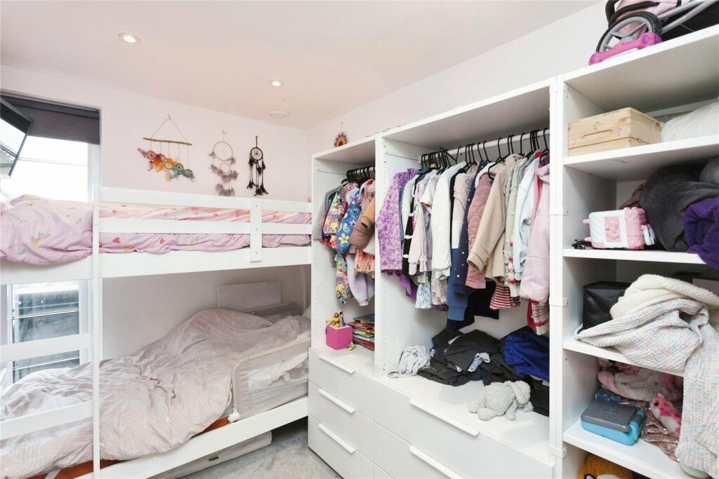 2 bed Apartment